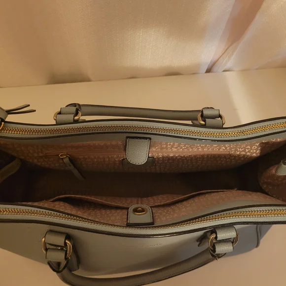 Kate Spade Light Gray Satchel with Gold Details - Picture 2 of 4